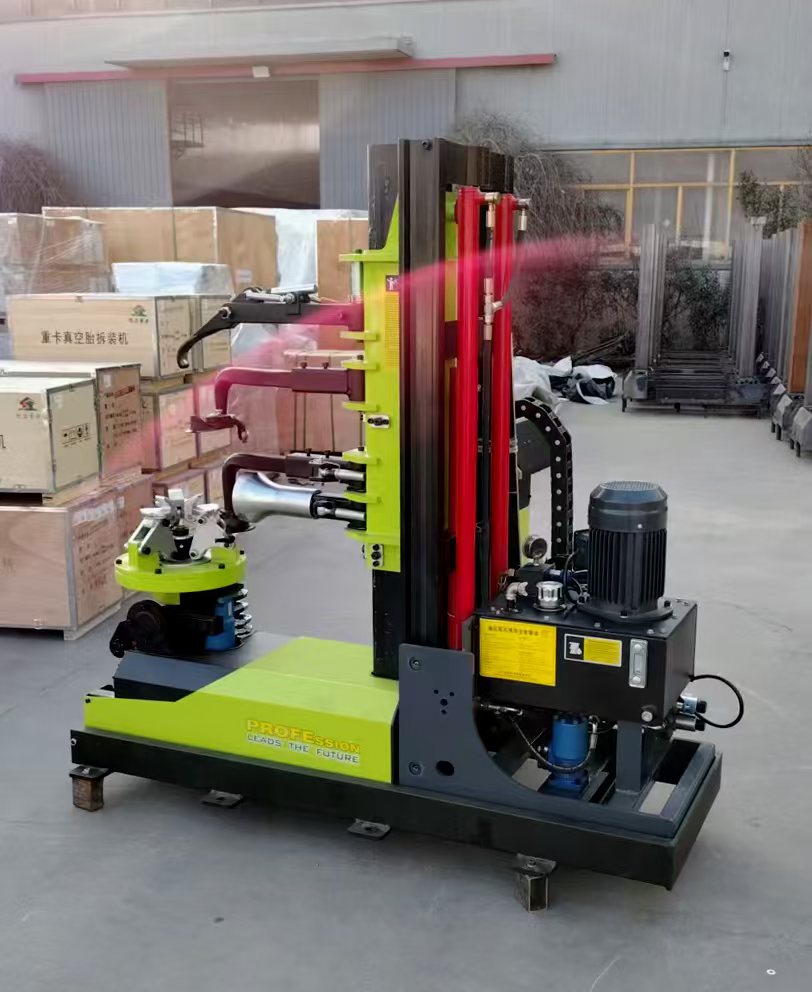 máy ra vào lốp xe tải, lắp trên xe lưu động